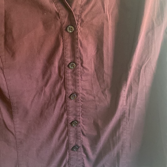 Burgundy Apostrophe Stretch button up - Picture 2 of 4